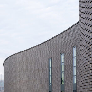Riverlinx - Photographed by Neil Kenyon